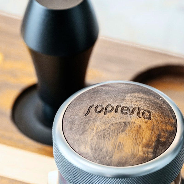 Sopresta-Premium-Tamper mit Griff aus Walnuss