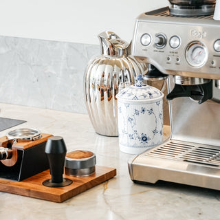 Sopresta Premium Tamper-Station für 58 mm aus Walnuss