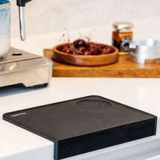 Sopresta Tampermatte mit Rand – Schwarz