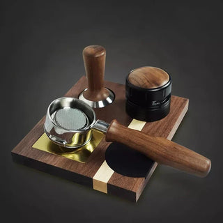 Sopresta Premium Tampermåtte i Valnød & Birk med tilbehør på